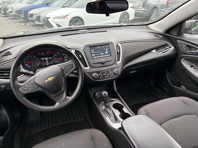 2017 Chevrolet Malibu LS