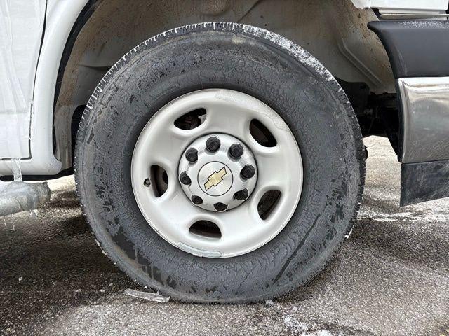 2024 Chevrolet Express Cargo 2500 Base