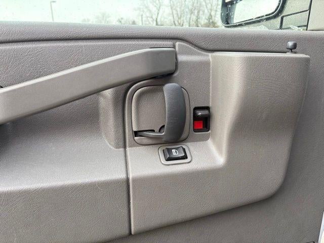 2024 Chevrolet Express Cargo 2500 Base