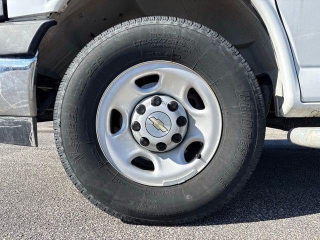 2024 Chevrolet Express Cargo 2500 Base