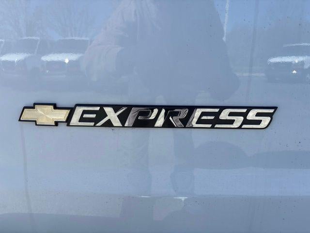 2024 Chevrolet Express Cargo 2500 Base