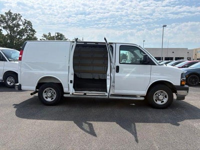 2025 Chevrolet Express Cargo Base