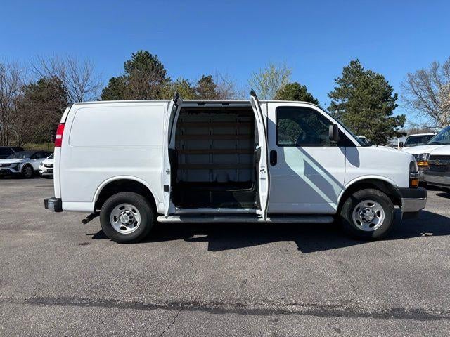 2024 Chevrolet Express Cargo 2500 Base