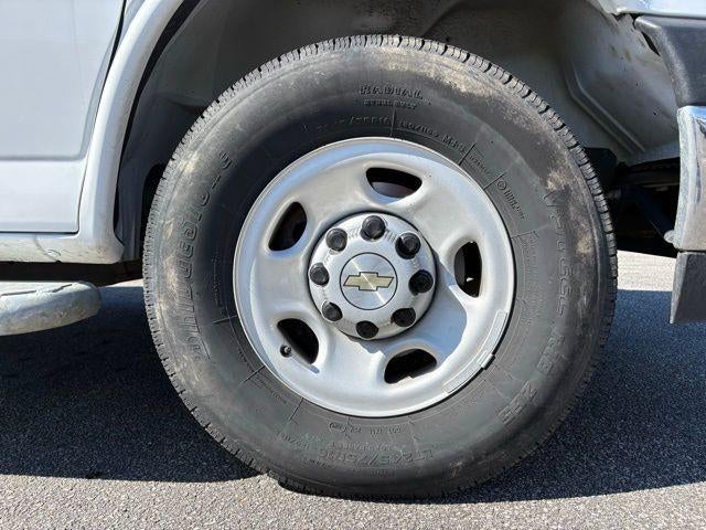 2024 Chevrolet Express Cargo 2500 Base