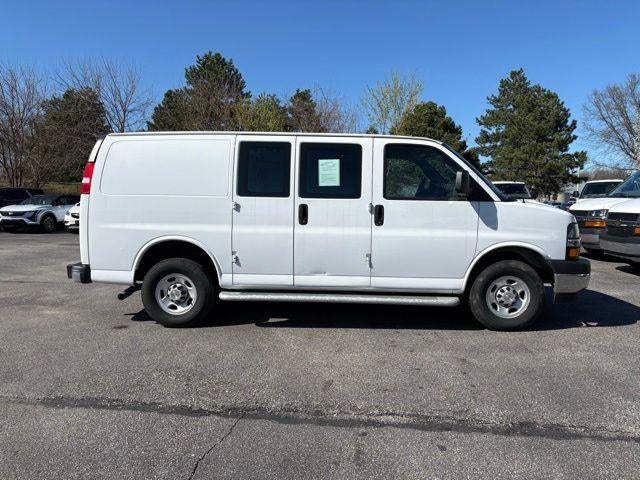 2024 Chevrolet Express Cargo 2500 Base