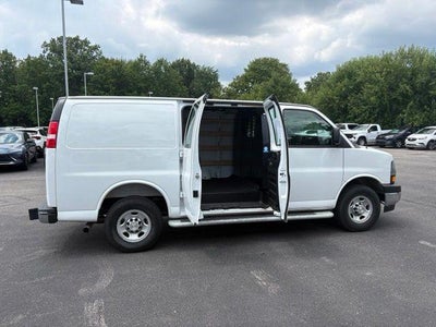 2025 Chevrolet Express Cargo Base