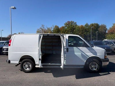 2025 Chevrolet Express Cargo Base