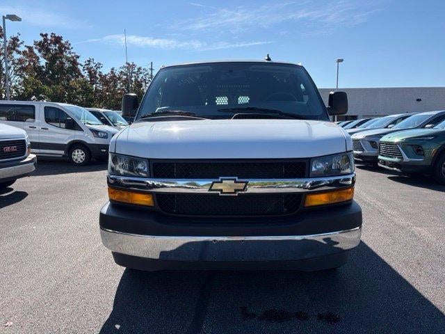 2025 Chevrolet Express Cargo Base
