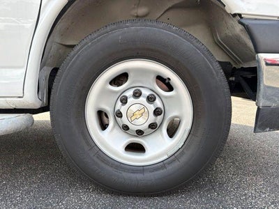 2025 Chevrolet Express Cargo Base