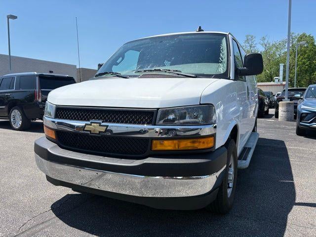 2024 Chevrolet Express 2500 Work Van HD's photo