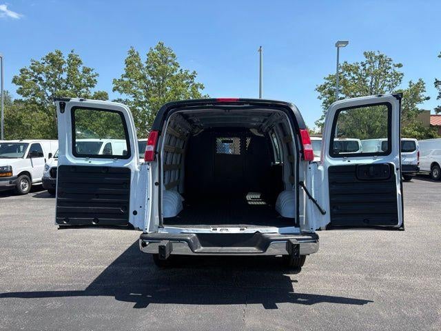 2024 Chevrolet Express Cargo 2500 Base