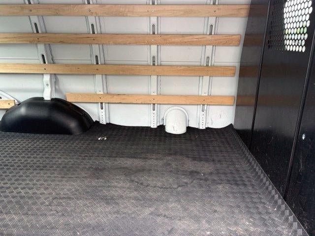 2025 Chevrolet Express Cargo Base