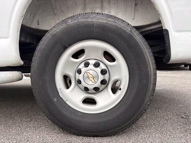 2025 Chevrolet Express Cargo Base