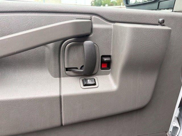 2025 Chevrolet Express Cargo Base