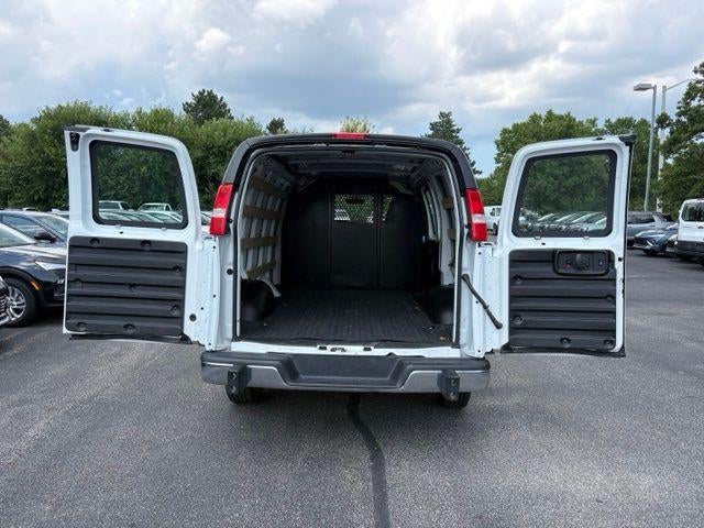 2025 Chevrolet Express Cargo Base