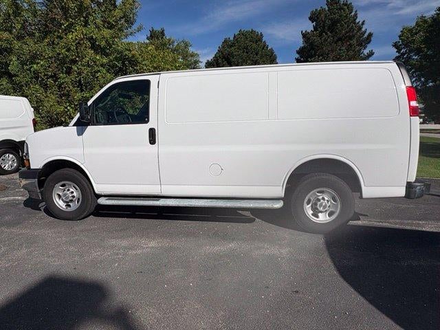 2025 Chevrolet Express Cargo Base
