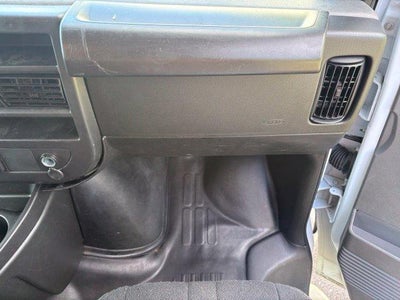2025 Chevrolet Express Cargo Base