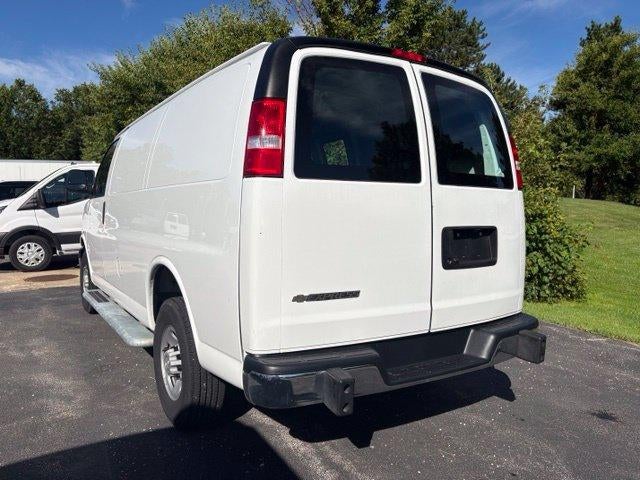 2025 Chevrolet Express Cargo Base
