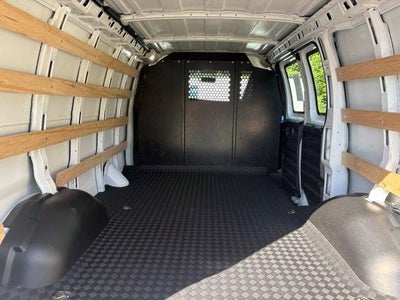 2025 Chevrolet Express Cargo Base