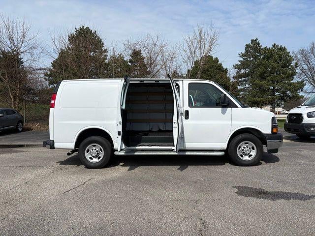 2024 Chevrolet Express Cargo 2500 Base