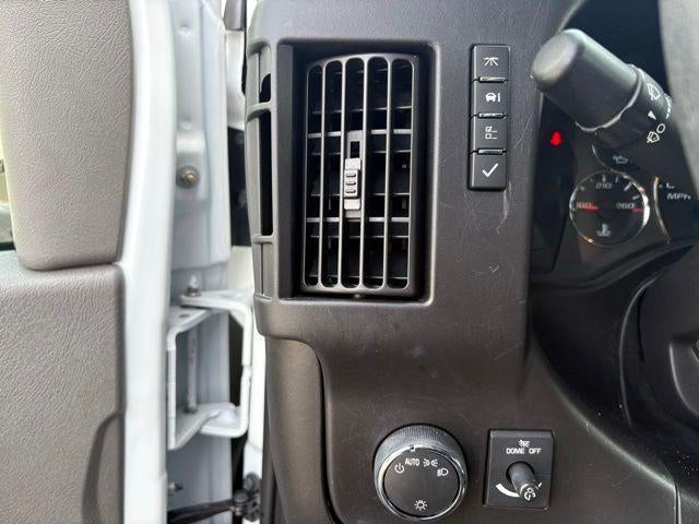 2024 Chevrolet Express Cargo 2500 Base