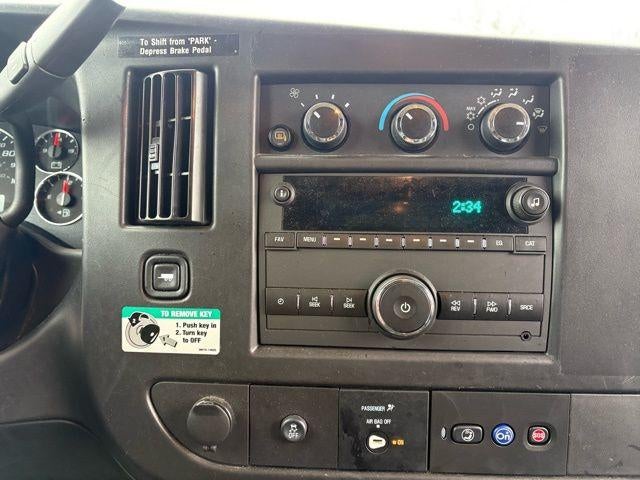 2024 Chevrolet Express Cargo 2500 Base