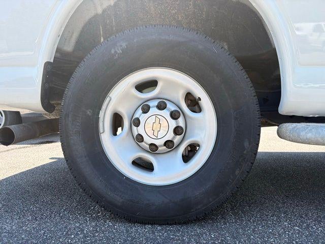 2024 Chevrolet Express Cargo 2500 Base
