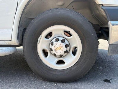 2025 Chevrolet Express Cargo Base