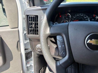 2025 Chevrolet Express Cargo Base