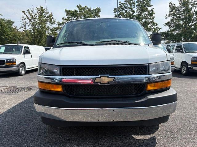 2025 Chevrolet Express Cargo Base