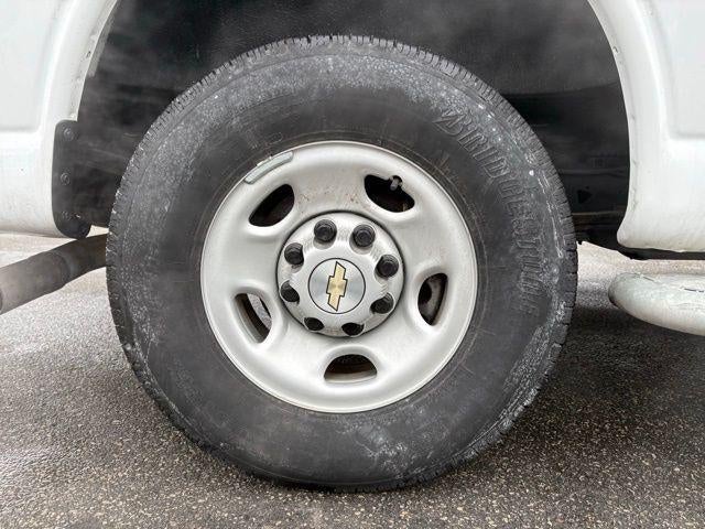 2024 Chevrolet Express Cargo 2500 Base