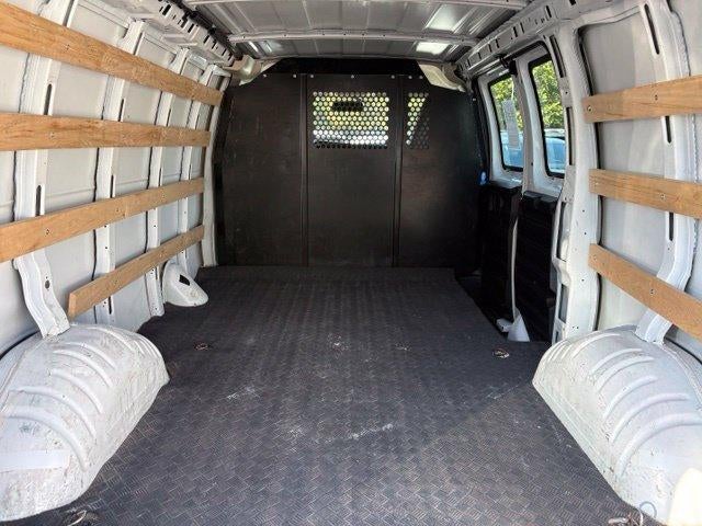 2025 Chevrolet Express Cargo Base