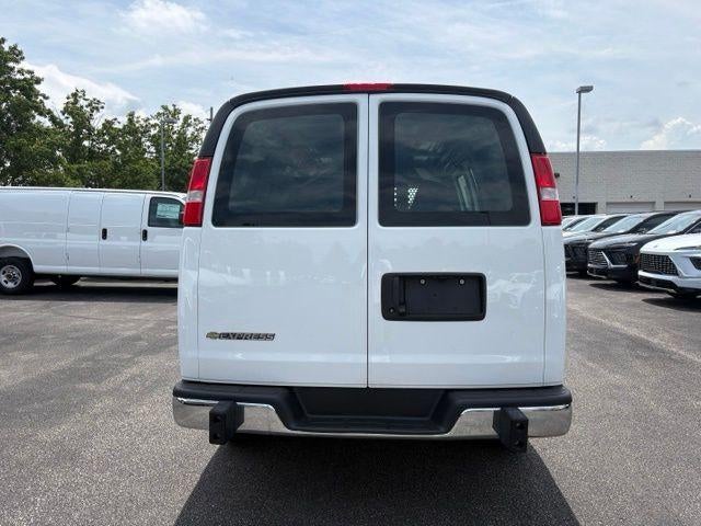 2025 Chevrolet Express Cargo Base