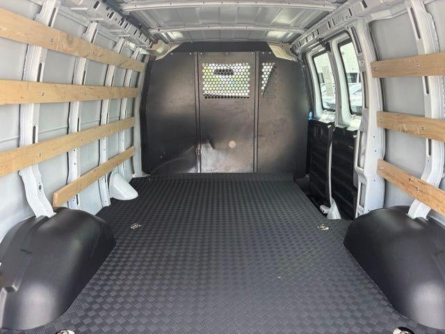 2025 Chevrolet Express Cargo Base
