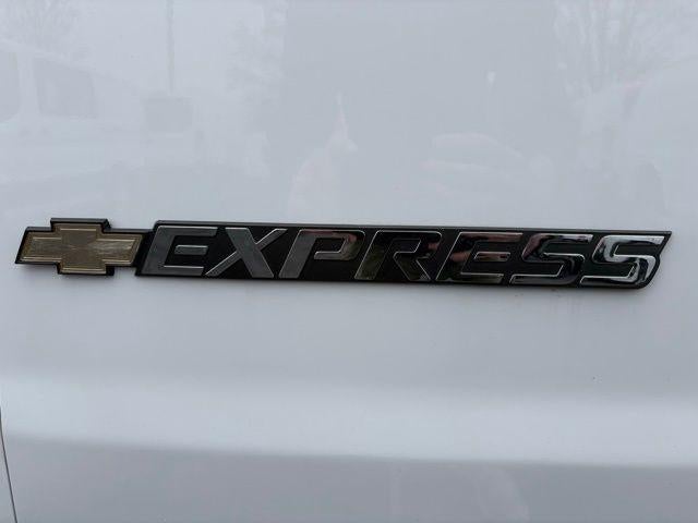 2024 Chevrolet Express Cargo 2500 Base