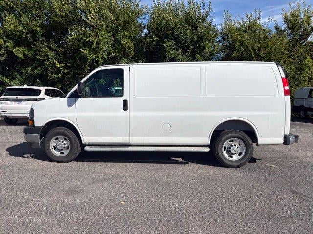 2025 Chevrolet Express Cargo Base