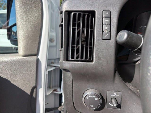 2025 Chevrolet Express Cargo Base