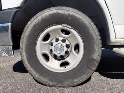 2025 Chevrolet Express Cargo Base