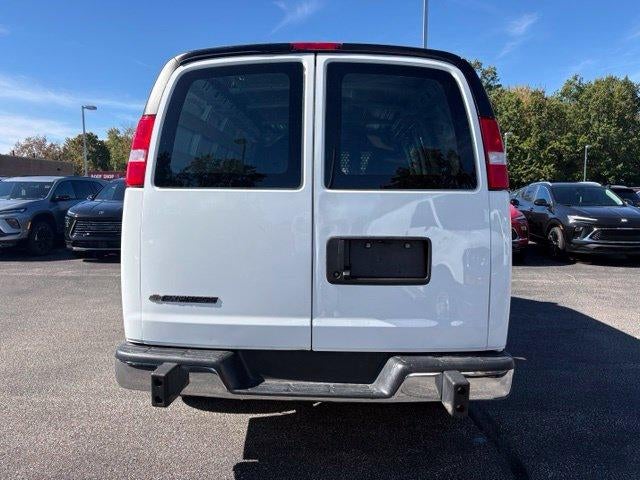 2025 Chevrolet Express Cargo Base
