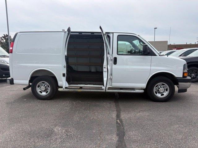 2025 Chevrolet Express Cargo Base