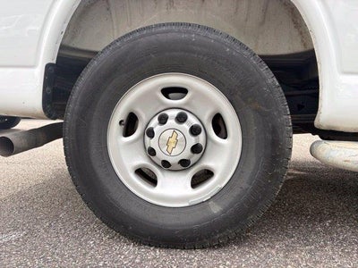 2025 Chevrolet Express Cargo Base