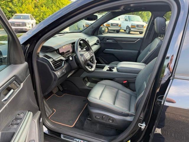 2024 GMC Acadia AWD AT4