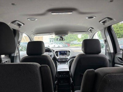 2023 GMC Acadia SLE