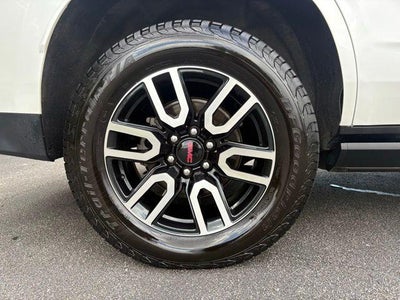 2022 GMC Yukon AT4
