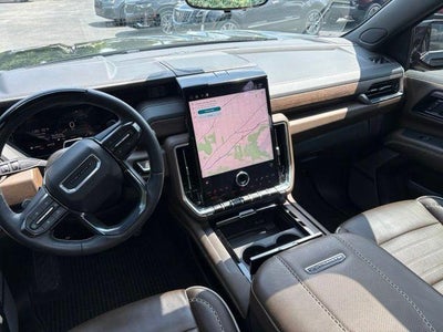 2025 GMC Yukon Denali Ultimate