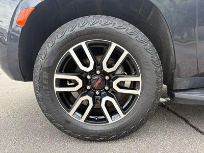 2023 GMC Yukon XL AT4