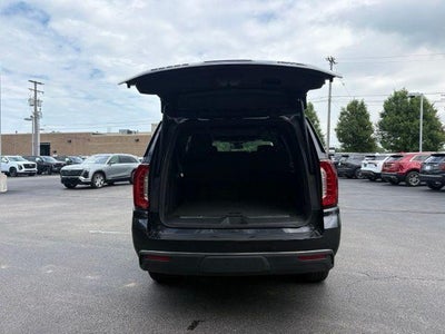 2023 GMC Yukon XL AT4