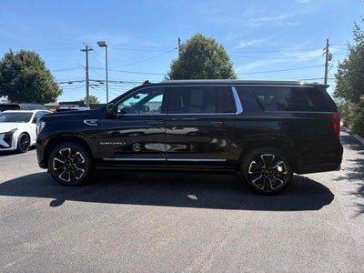2023 GMC Yukon XL Denali