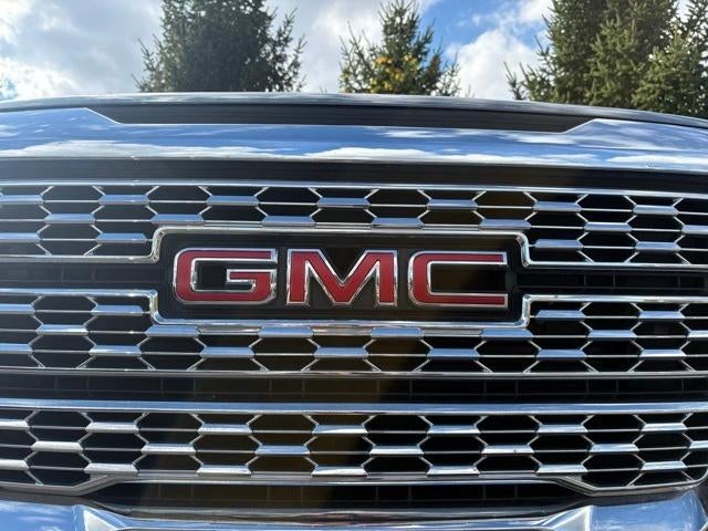 2022 GMC Canyon 4WD Denali