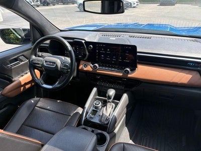 2023 GMC Canyon 4WD AT4